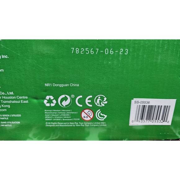 New Ray 1/18 Country Life Landrace Hog Pig Farm animal feeding accessory set NIB - Picture 5 of 6